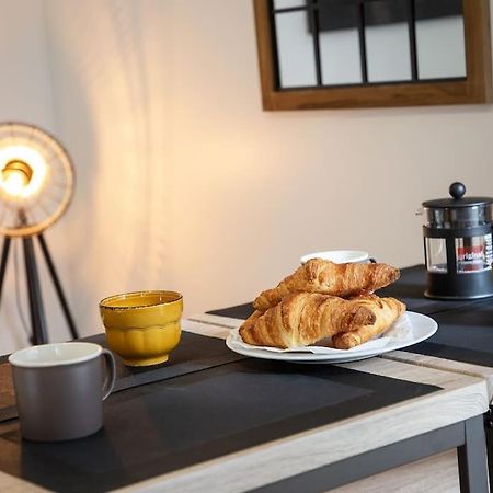 Refuge De L'Ours : T2 Equipe Avec Parking Et Wifi Apartment Bagneres-de-Bigorre Exterior photo
